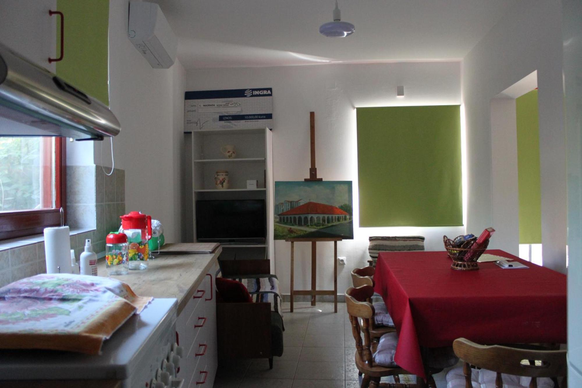 Boulevard Garden House - Free And Save Parking In The Locked Yard Cuprija Ngoại thất bức ảnh